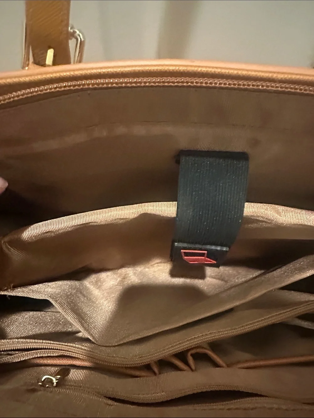 Structured Laptop Tote in Warm Tan
